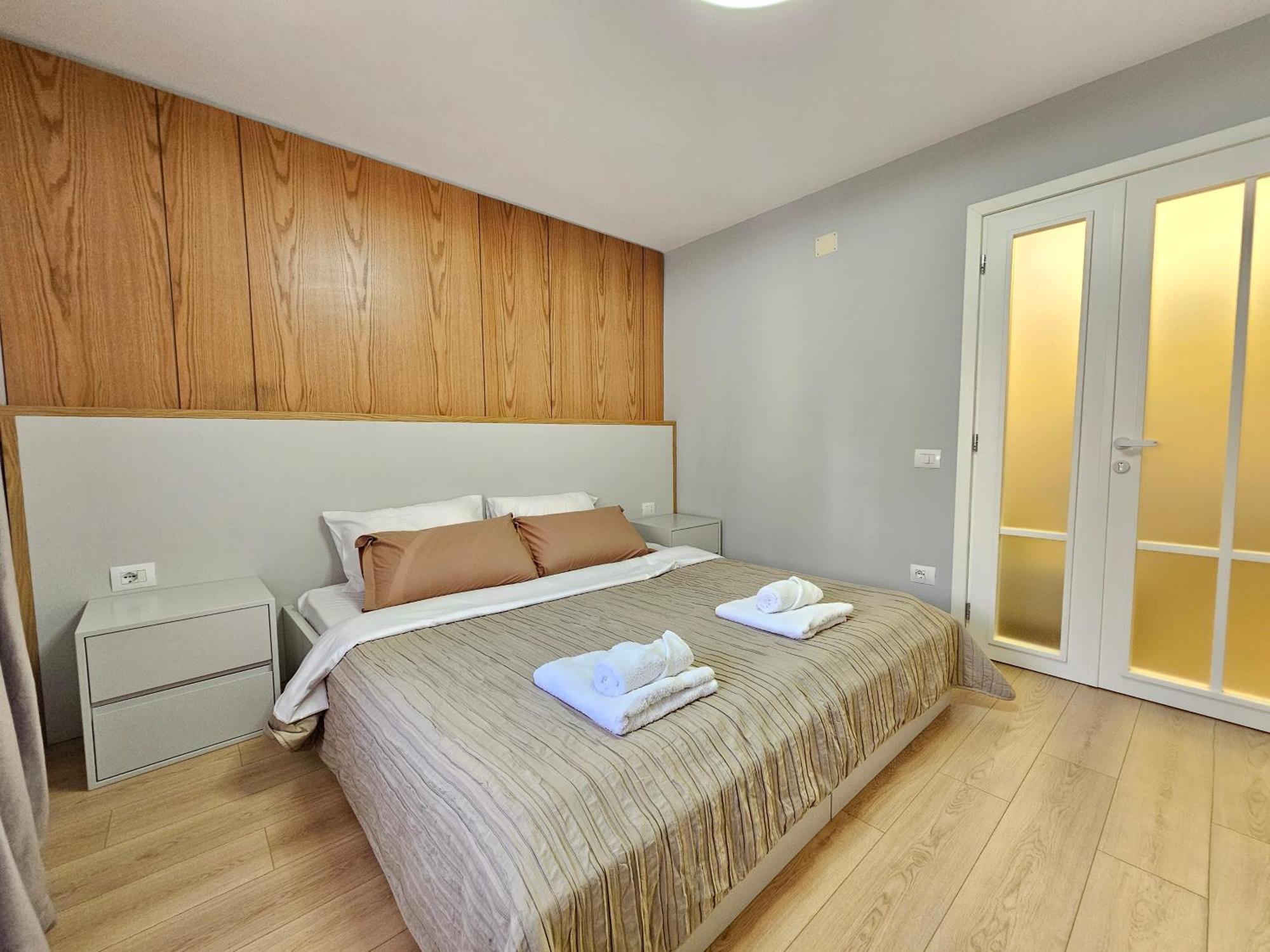 Ferienwohnung Valentino'S Nest Tirana Exterior foto