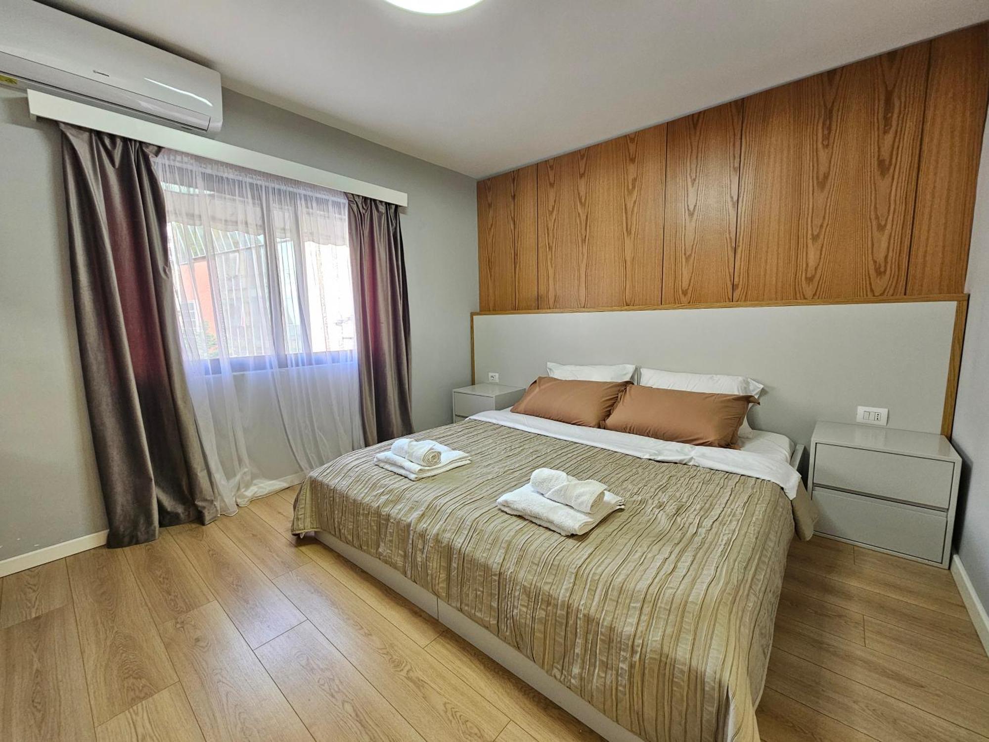 Ferienwohnung Valentino'S Nest Tirana Exterior foto